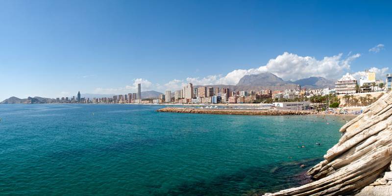 You will find your home on the Costa Blanca in our Real Estate Agency in Benidorm