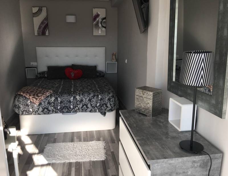 Продажа - АПАРТАМЕНТЫ - Plaza de Toros - Benidorm