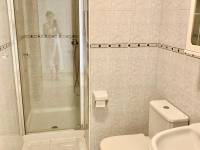 https://fotos15.apinmo.com/1156/30370175/4-15.jpg