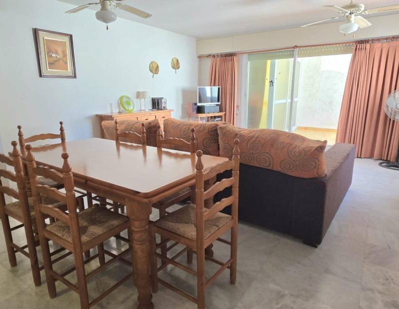 Продажа - АПАРТАМЕНТЫ - Cala de Benidorm - Benidorm