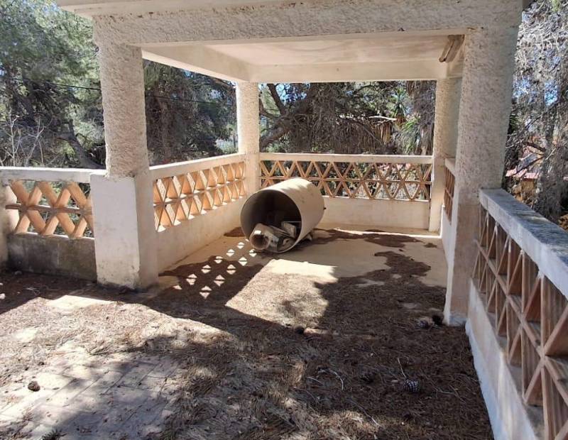 Sale - House with land - Levante - Benidorm