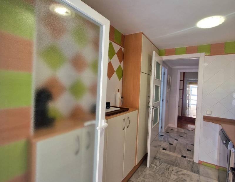 Sale - Flat - 1ª Linea - Benidorm