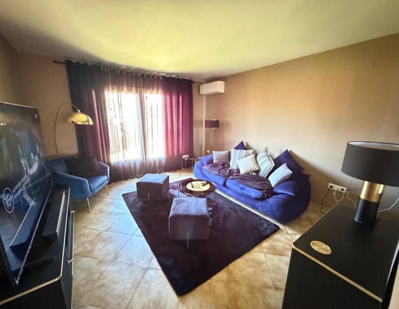 Sale - Semi-detached house - Urbanizaciones - La Nucía