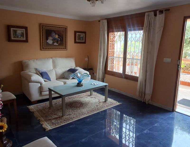 Продажа - шале - Barranco Hondo - La Nucía