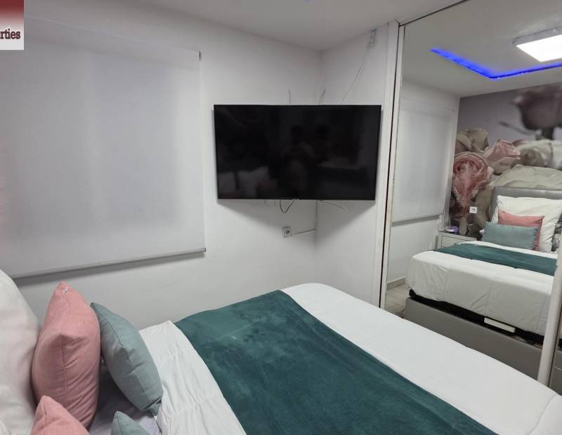 Продажа - квартира - Plaza de Toros - Benidorm