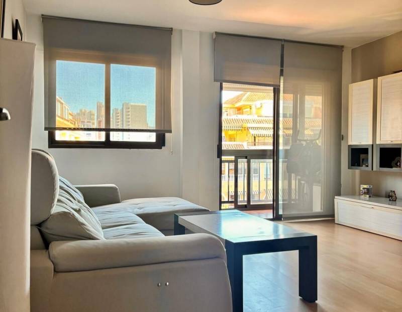 Venta - Piso - Avenida Beniarda - Benidorm