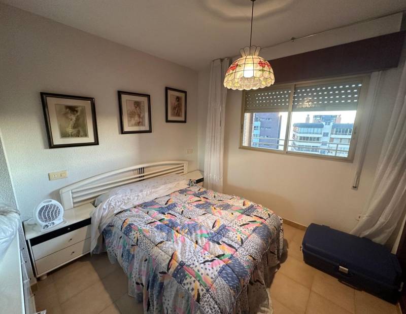 Продажа - квартира - Playa de Poniente - Benidorm