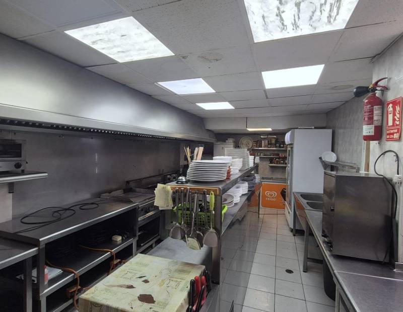 Subroger, location et vente - Local commercial - Playa de Fossa-Levante - Calpe