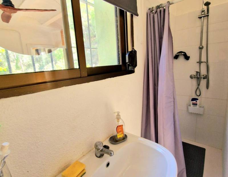 Sale - Rustic property - Campo - Bolulla