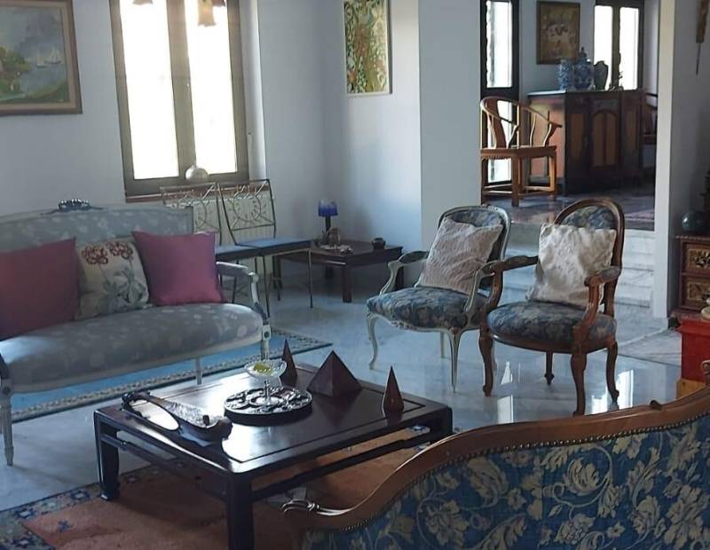 Продажа - Дом с земельным участком - Castell de Guadalest (el) - Guadalest