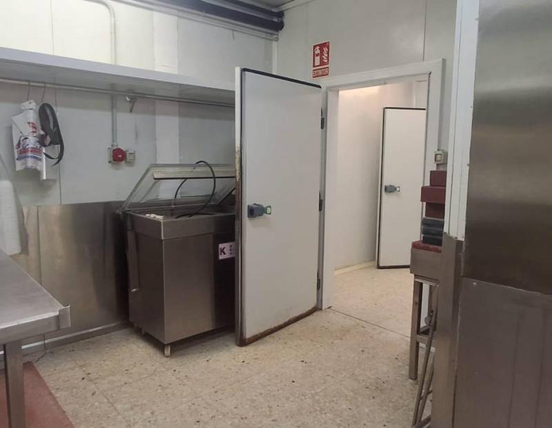 Sale - Business Premise - Centro - Benidorm