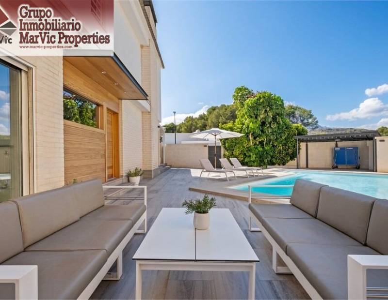 Venta - Chalet - Alfaz del PI Pueblo-Urbanizaciones - l'Alfas del Pi