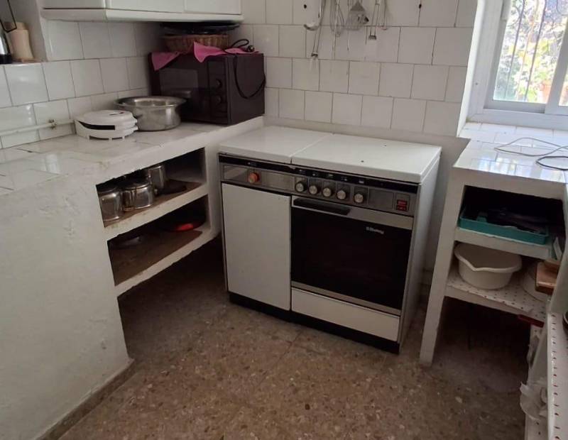 Sale - House with land - Levante - Benidorm