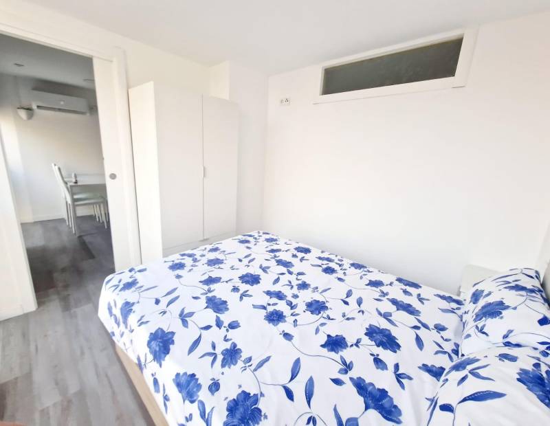 Продажа - АПАРТАМЕНТЫ - Plaza de Toros - Benidorm