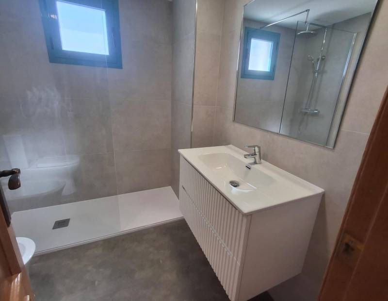Продажа - квартира - Cala Villajoyosa - Villajoyosa