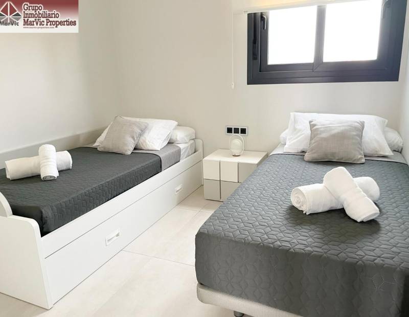 Venta - Piso - Playa de Poniente - Benidorm