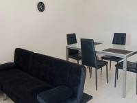 https://fotos15.apinmo.com/1156/29354301/5-7.jpg