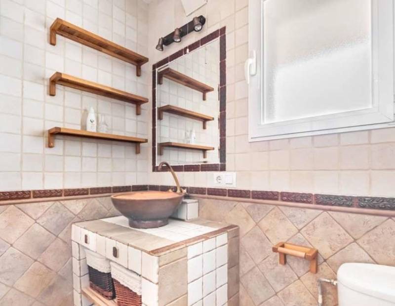 Продажа - шале - Barranco Hondo - La Nucía