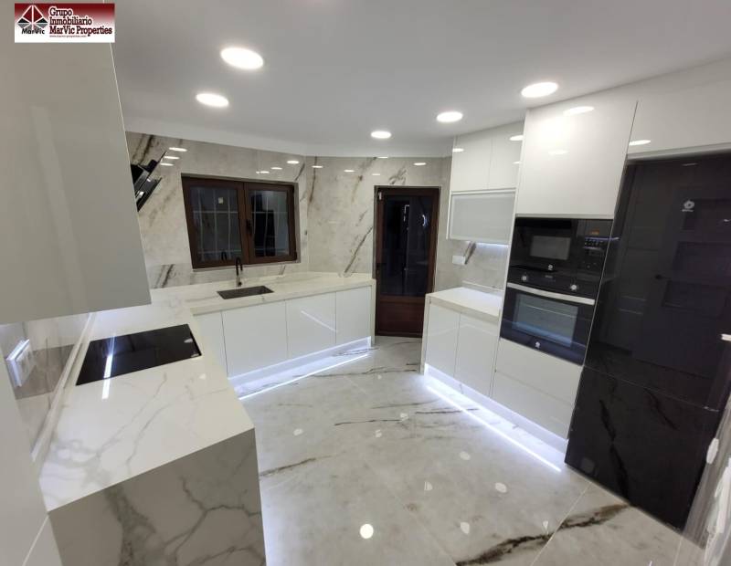 Vente - Maison individuelle - Urbanizaciones - La Nucía