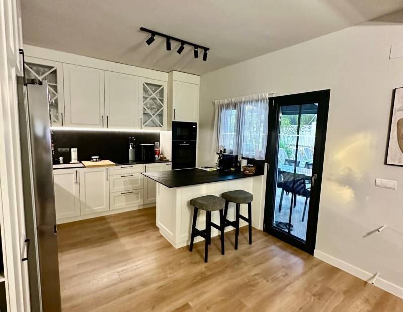 Продажа - шале - Rincon de Loix Llano - Benidorm