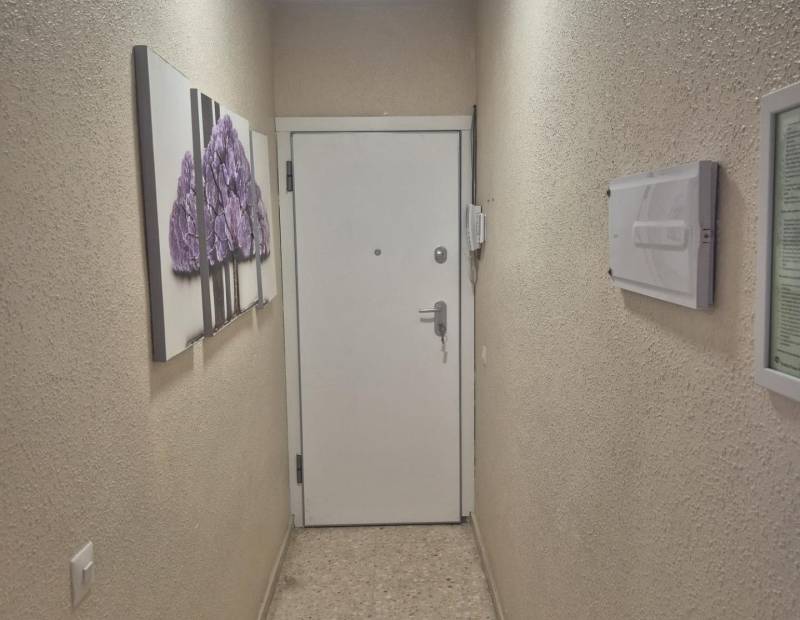 Venta - Piso - 1ª Linea - Benidorm