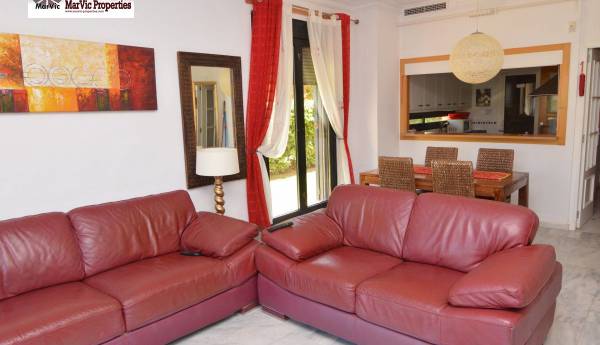 Ground floor apartment - Sale - Cala Villajoyosa - Villajoyosa