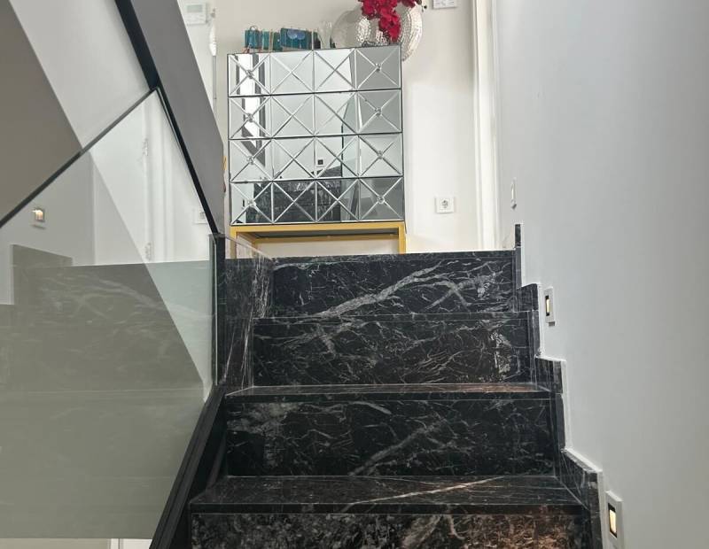 Продажа - шале - Golf Puig Campana - Finestrat