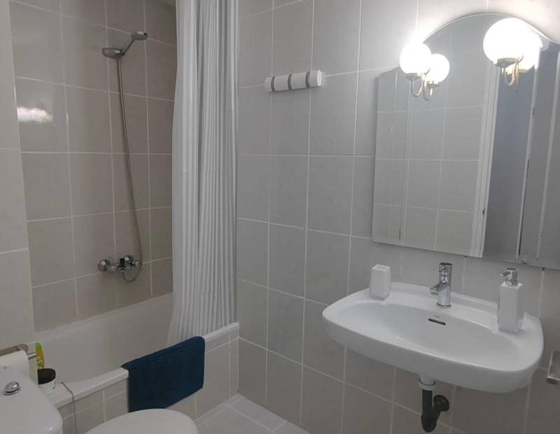Sale - Apartment - Avenida Beniarda - Benidorm