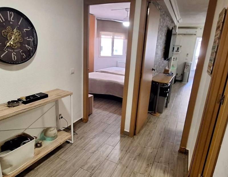 Sale - Flat - Avenida Beniarda - Benidorm