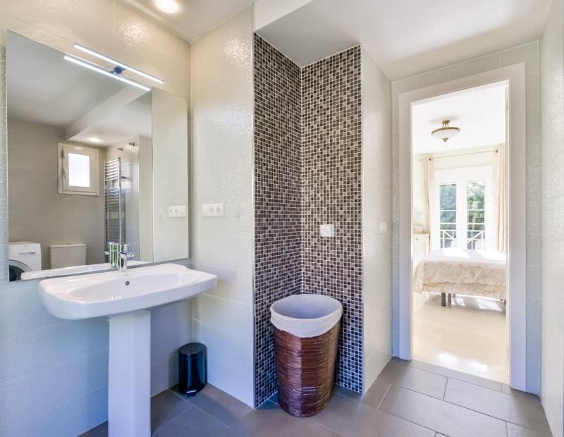 Sale - Single family house - Golf Bahía - Finestrat