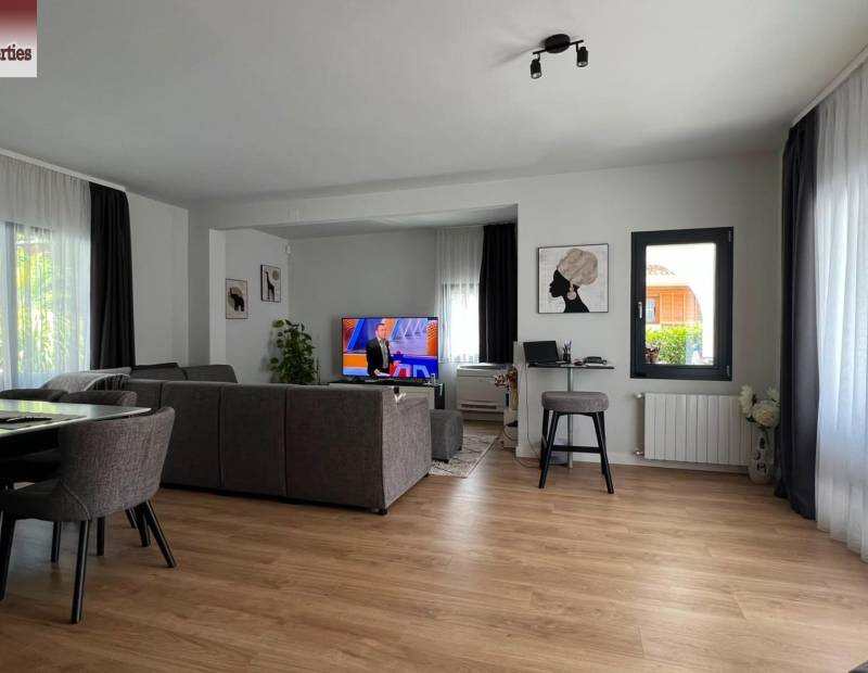 Продажа - шале - Rincon de Loix Llano - Benidorm