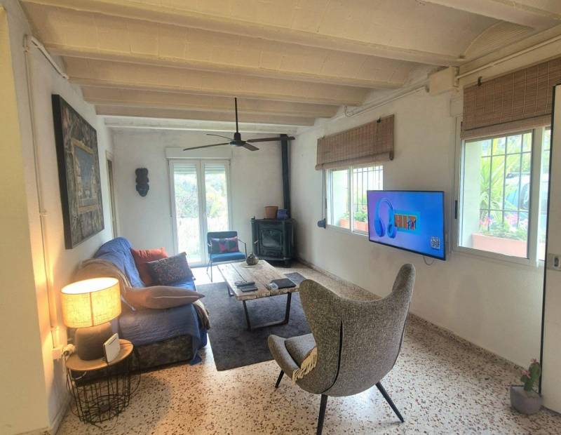 Sale - Rustic property - Campo - Bolulla