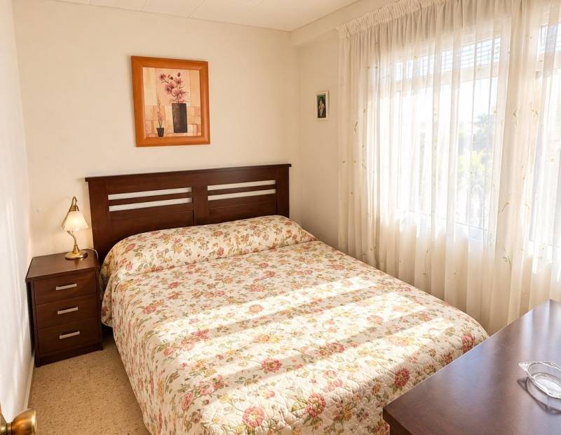 Продажа - квартира - Playa de Poniente - Benidorm