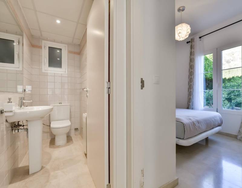 Sale - Single family house - Golf Bahía - Finestrat