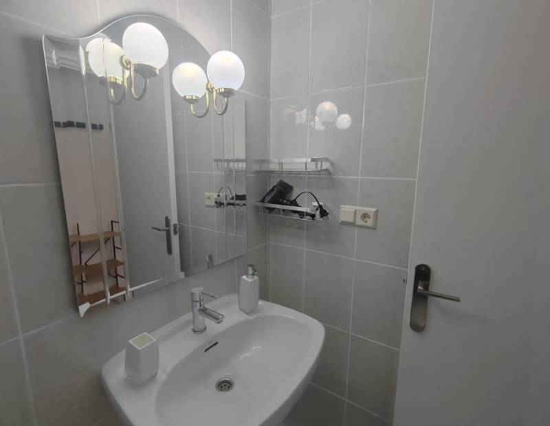 Sale - Apartment - Avenida Beniarda - Benidorm