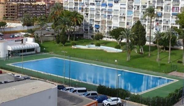 СТУДИИ - Продажа - Avenida Beniarda - Benidorm