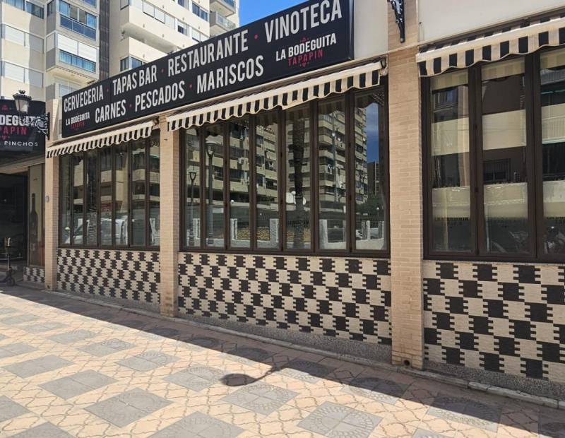 Продажа - помещение - Pueblo Levante - Benidorm