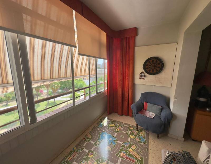 Продажа - квартира - Avenida L Aigüera - Benidorm