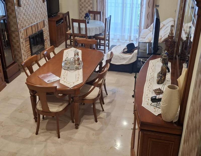 Продажа - шале - Centro - La Nucía