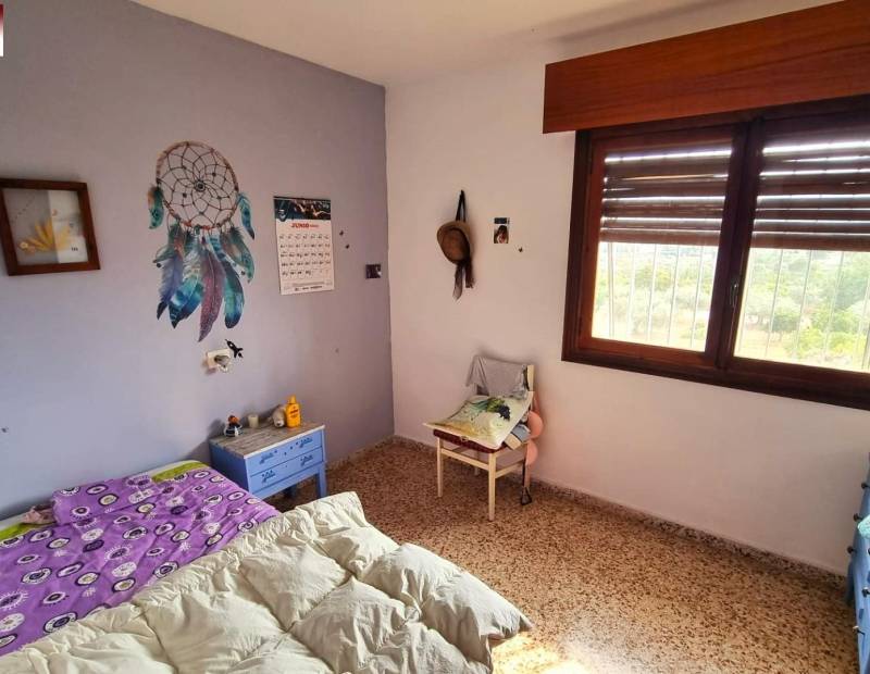 Продажа - Дом с земельным участком - Urbanizaciones - Benidorm