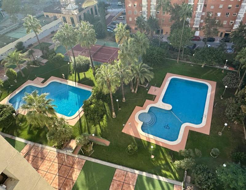 Venta - Apartamento - Avenida Alfonso Puchades - Benidorm