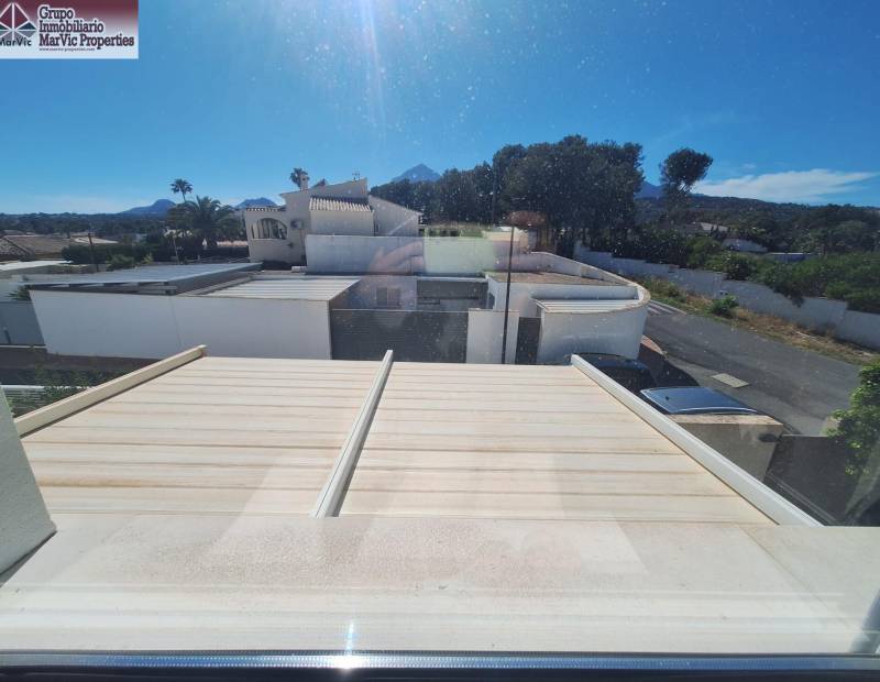 Venta - Chalet - Alfaz del PI Pueblo-Urbanizaciones - l'Alfas del Pi