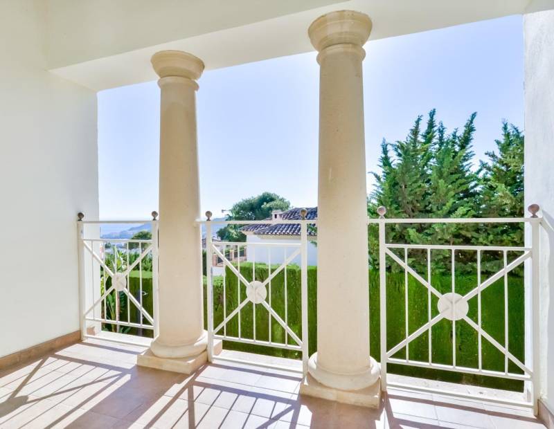 Sale - Single family house - Golf Bahía - Finestrat