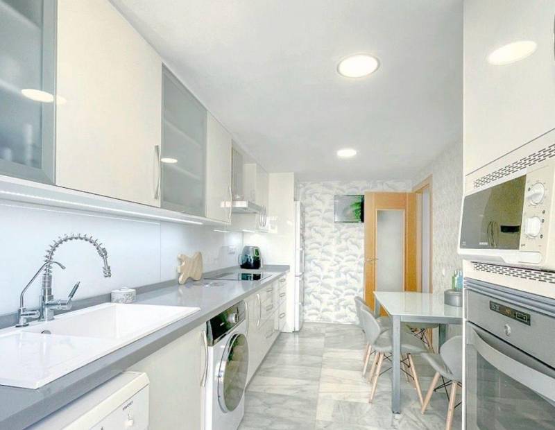 Vente - Appartement - Cala de Benidorm - Benidorm