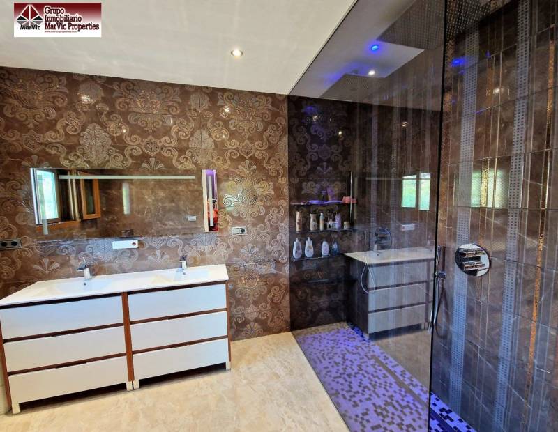 Sale - Single family house - Panorama - La Nucía