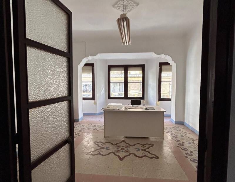 Sale - Solar house - Villajoyosa