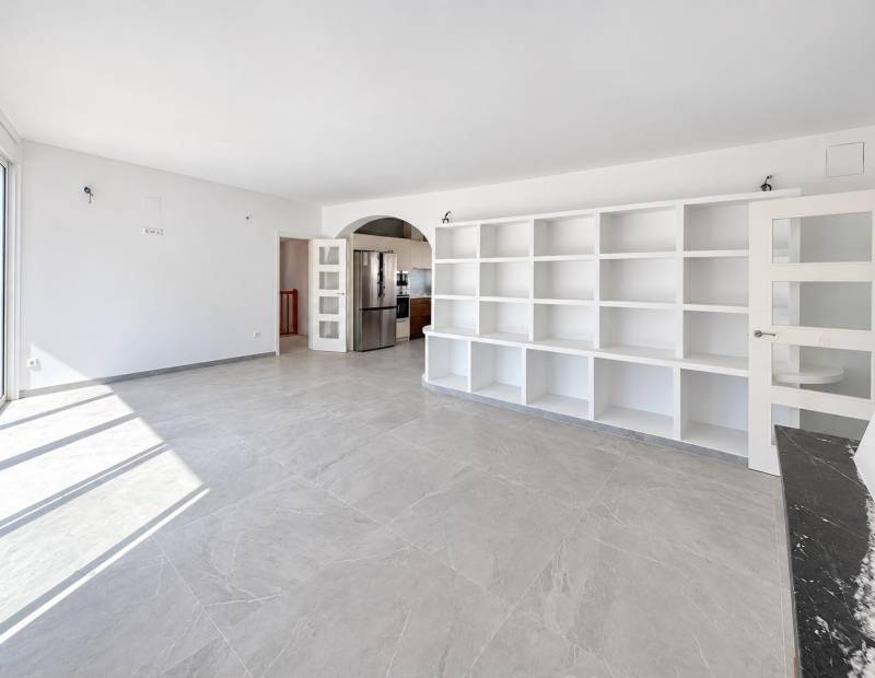 Venta - Chalet - Pueblo Levante - Benidorm