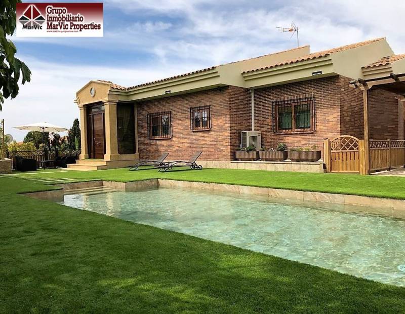 Sale - Single family house - Panorama - La Nucía