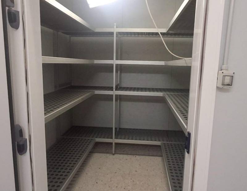 Sale - Business Premise - Centro - Benidorm