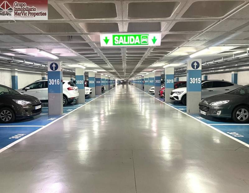 Vente - Parking - Poniente - Benidorm